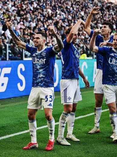Como 1907 vs Cagliari Calcio — Stadio Giuseppe Sinigaglia, Como