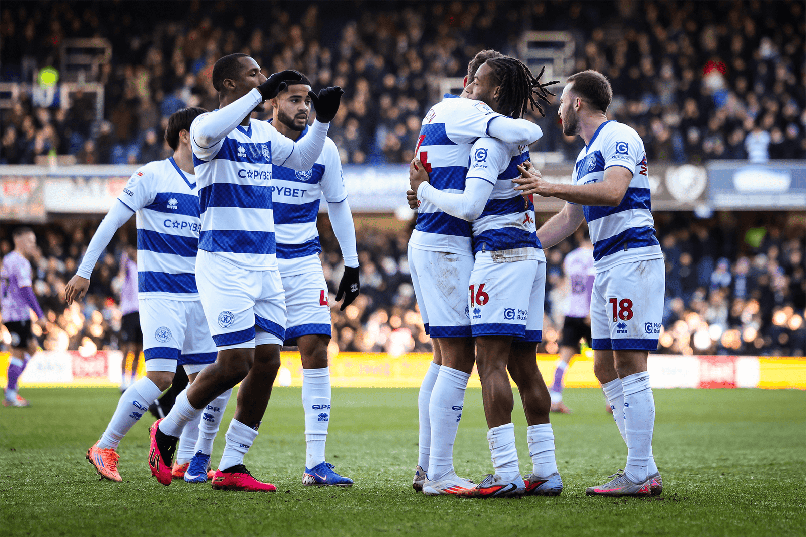 Queens Park Rangers vs Derby County — Loftus Road Stadium, London