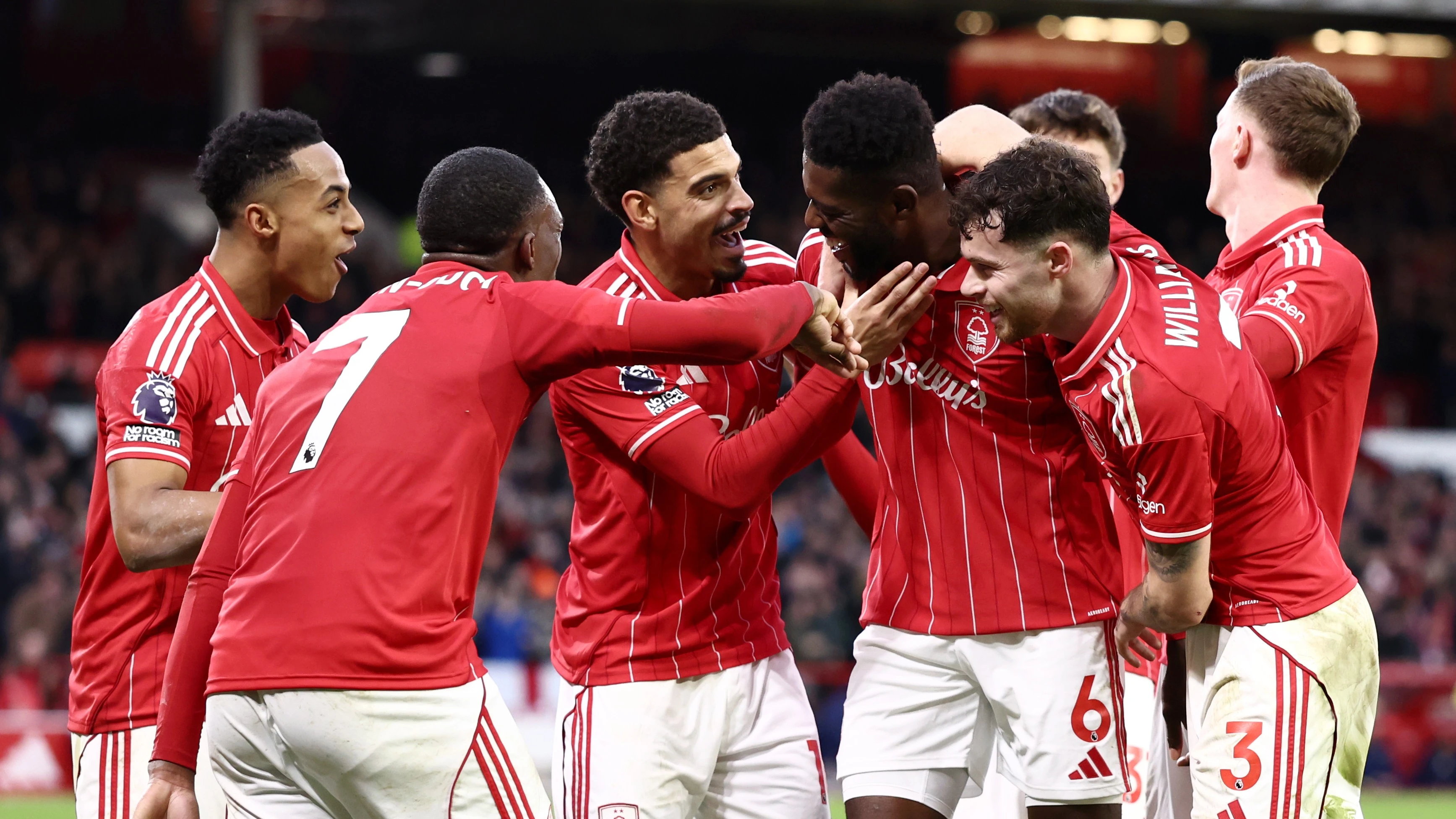 Nottingham Forest vs Aston Villa — The City Ground, Nottingham