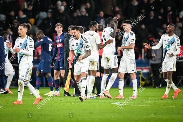 Paris vs AS Monaco — Stade Jean Bouin, Angers
