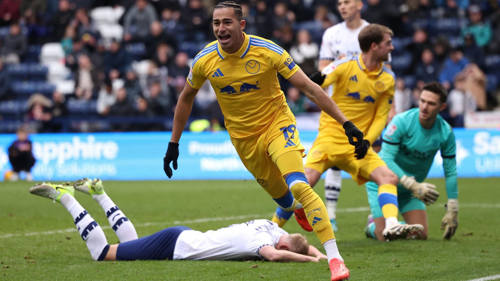Leeds United vs Arsenal — Elland Road, Leeds